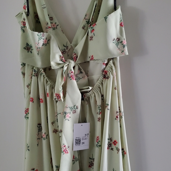 NWT FOREVER 21 PLUS DRESS 2X - Picture 7 of 7